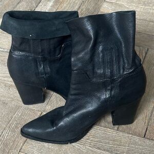 Bleecker & Bond Black Leather Western Ankle Boots – Size 9